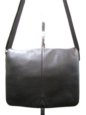 Johnston & Murphy Black Leather Flap Messenger Bag EUC!